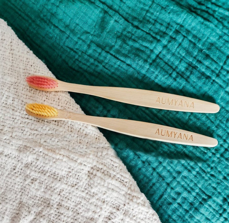 Escova de Dentes em Bambu Natural para Crianças | Arogya Shop
