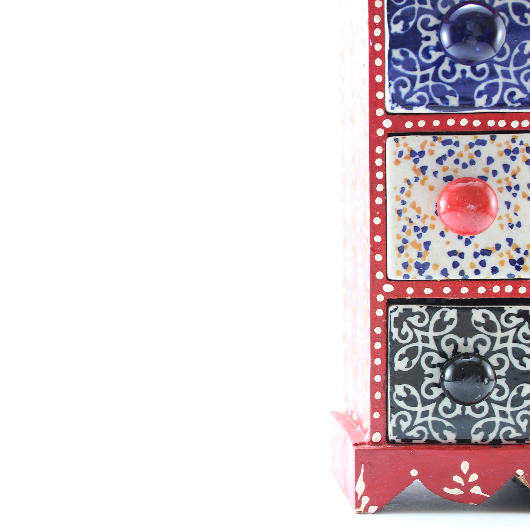 Armário Miniatura com 3 Gavetas em Cerâmica Vermelho